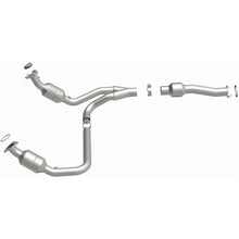 Load image into Gallery viewer, MagnaFlow 09-14 Chevrolet Express 1500 4.3L Direct Fit Converter - 5582134