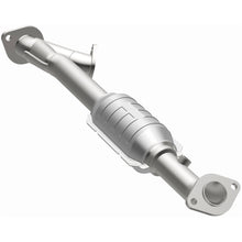 Load image into Gallery viewer, MagnaFlow Direct Fit Catalytic Converter 05-07 4Runner 4.7 Passenger Side Rear OE - 49698