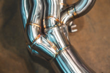 Load image into Gallery viewer, Audi R8 / Lamborghini Gallardo LP / Lamborghini Huracan Free Flow Headers