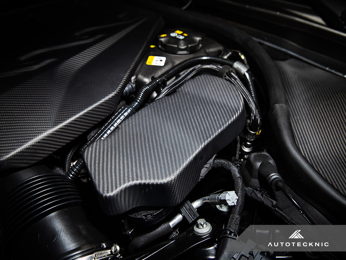 AutoTecknic Pre-Preg Carbon Engine Cover Extension Set - BMW G90/ G99 M5