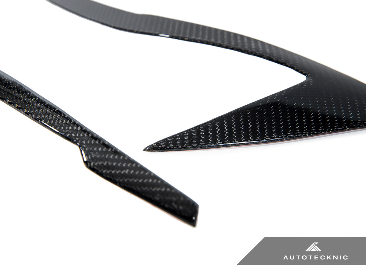 AutoTecknic Carbon Fiber Headlight Trim Set - BMW G20 3-Series Pre-LCI
