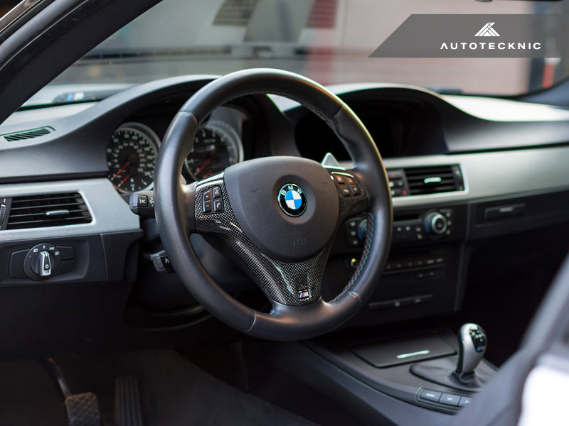 AutoTecknic Carbon Fiber Steering Wheel Trim - BMW E9X M3 | E82 1M Coupe