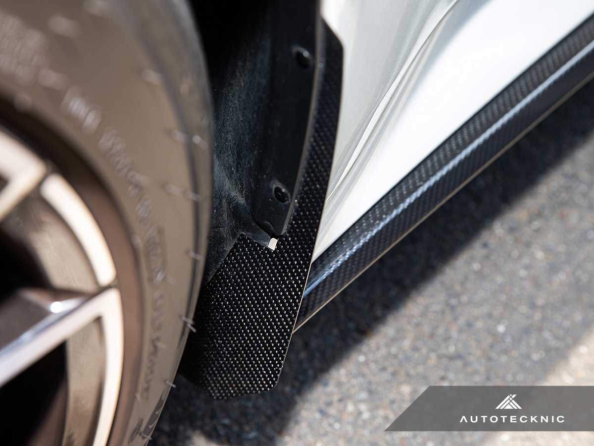 AutoTecknic Carbon Fiber Front Splash Guards - BMW G90/ G99 M5