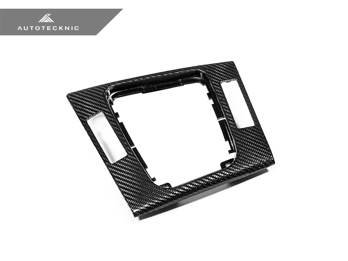 AutoTecknic Pre-Preg Carbon Fiber Center Console – BMW E46 M3 (Manual)