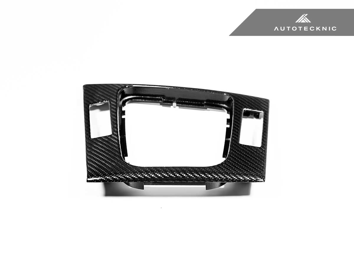 AutoTecknic Pre-Preg Carbon Fiber Center Console – BMW E46 M3 (Manual)