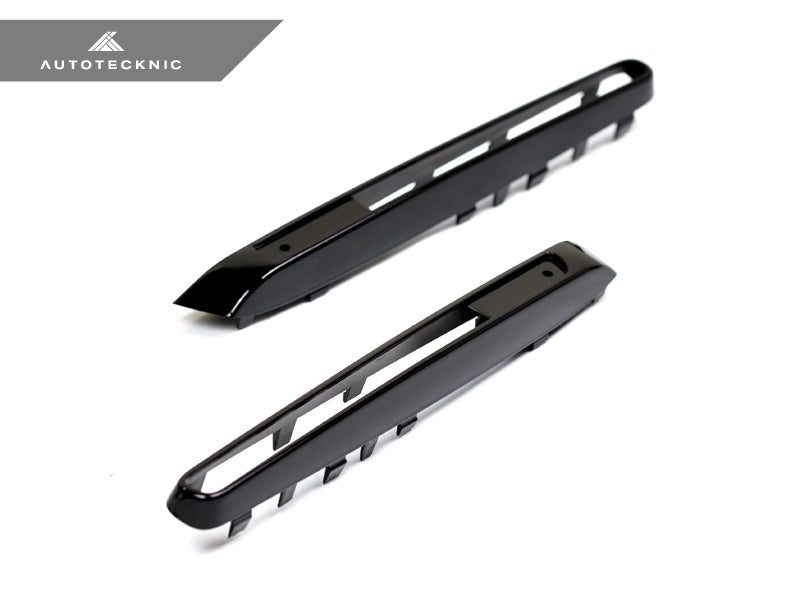 AutoTecknic Replacement Glazing Black Fender Gills - BMW E70 X5M
