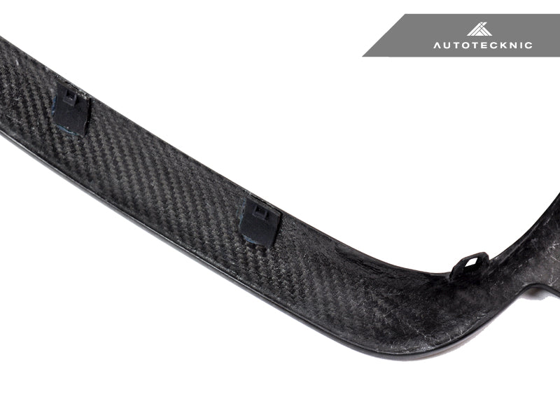 AutoTecknic Replacement Dry Carbon Grille Surround - BMW G20 3-Series Pre-LCI