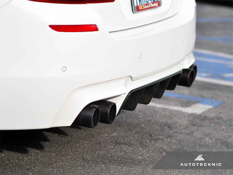 AutoTecknic Dry Carbon Competition Center Diffuser - BMW F10 M5