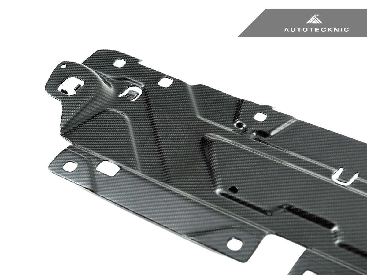 AutoTecknic Dry Carbon Fiber Cooling Shroud - BMW G20 3-Series