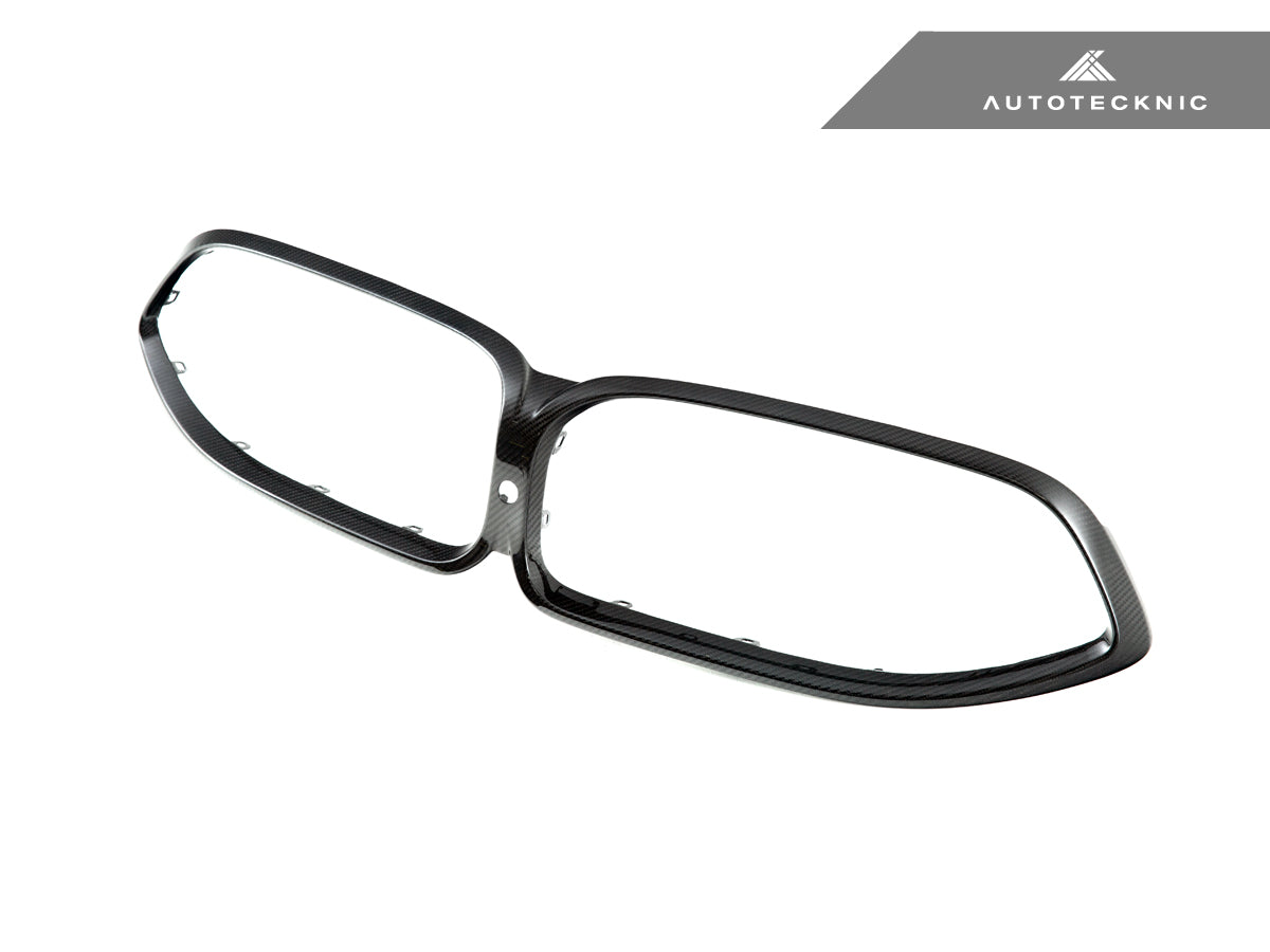 AutoTecknic Replacement Dry Carbon Grille Surround - BMW F9X M8