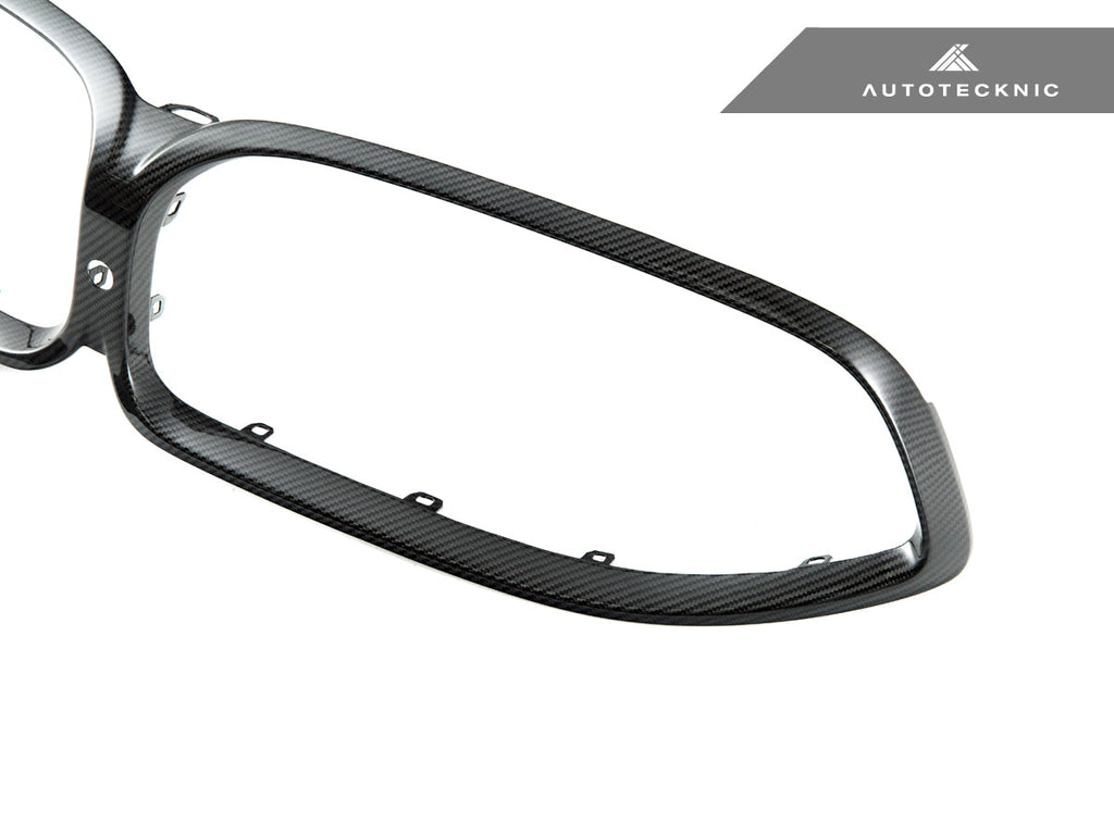 AutoTecknic Replacement Dry Carbon Grille Surround - BMW F9X M8
