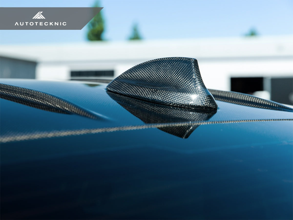 AutoTecknic Dry Carbon Roof Antenna Cover - BMW G42 2-Series