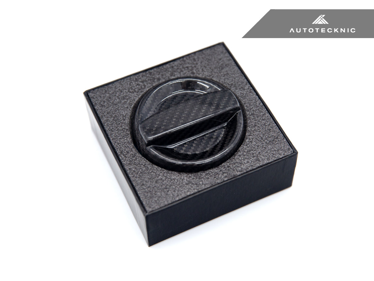 AutoTecknic Dry Carbon Competition Oil Cap Cover - BMW F10 M5