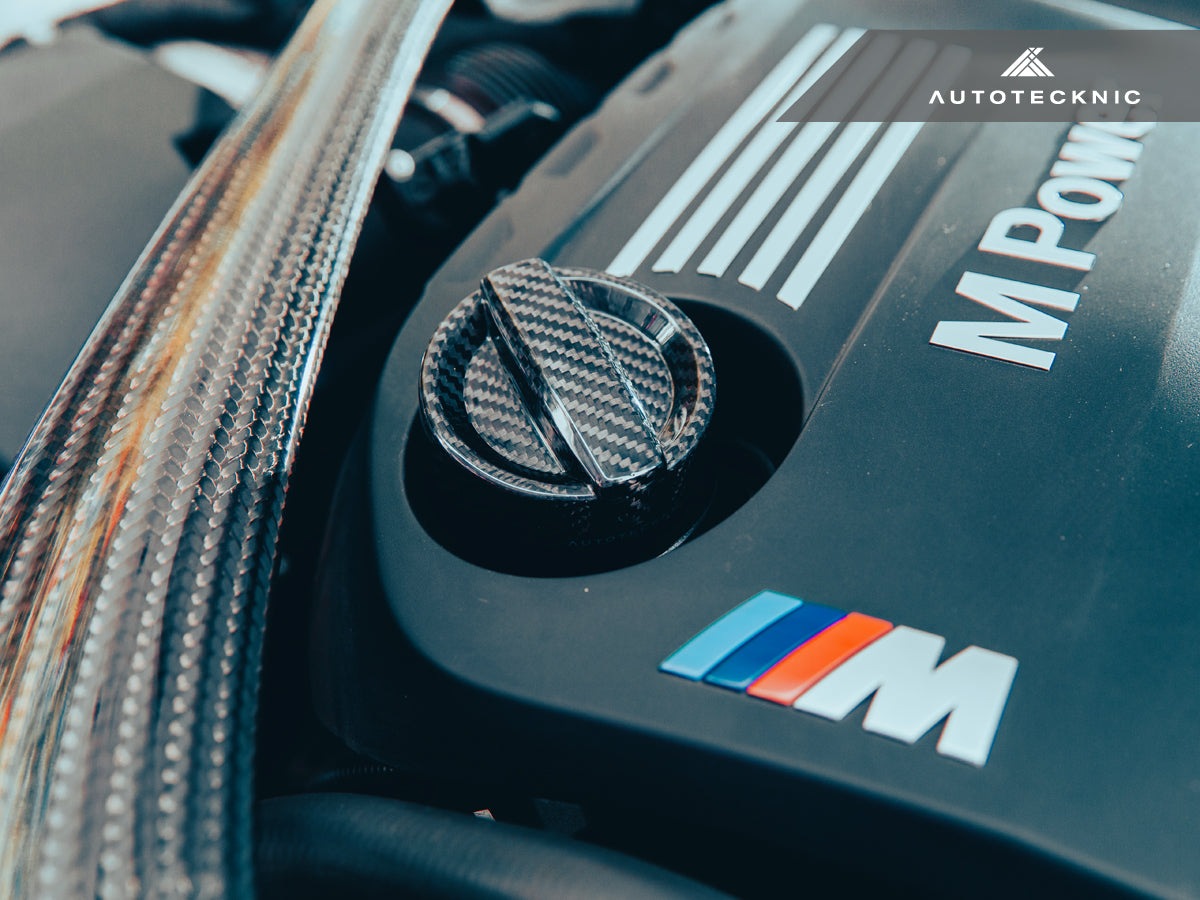 AutoTecknic Dry Carbon Competition Oil Cap Cover - BMW E65/ E66 7-Series
