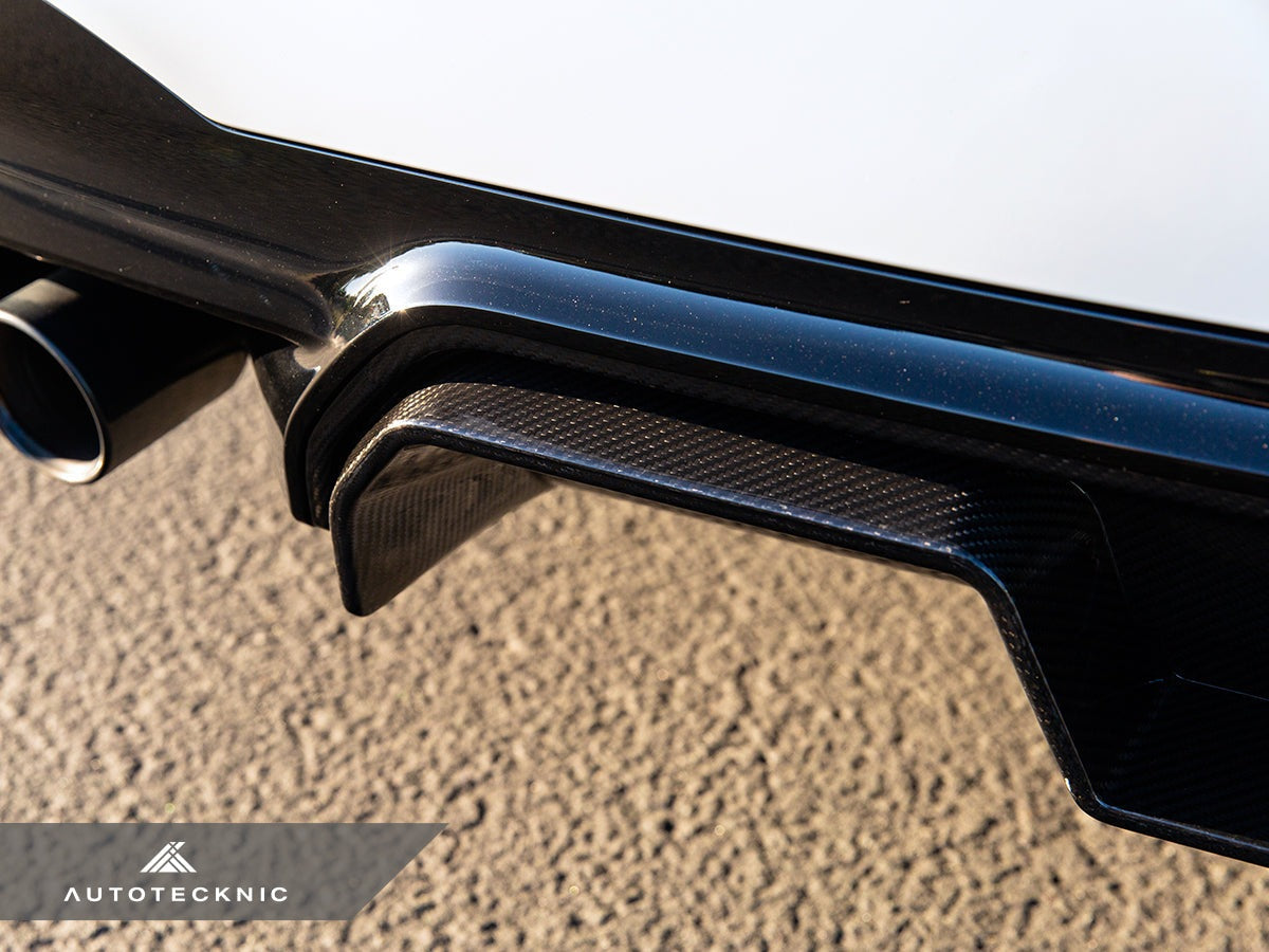AutoTecknic Dry Carbon Competition Sport Rear Diffuser - BMW F90 M5