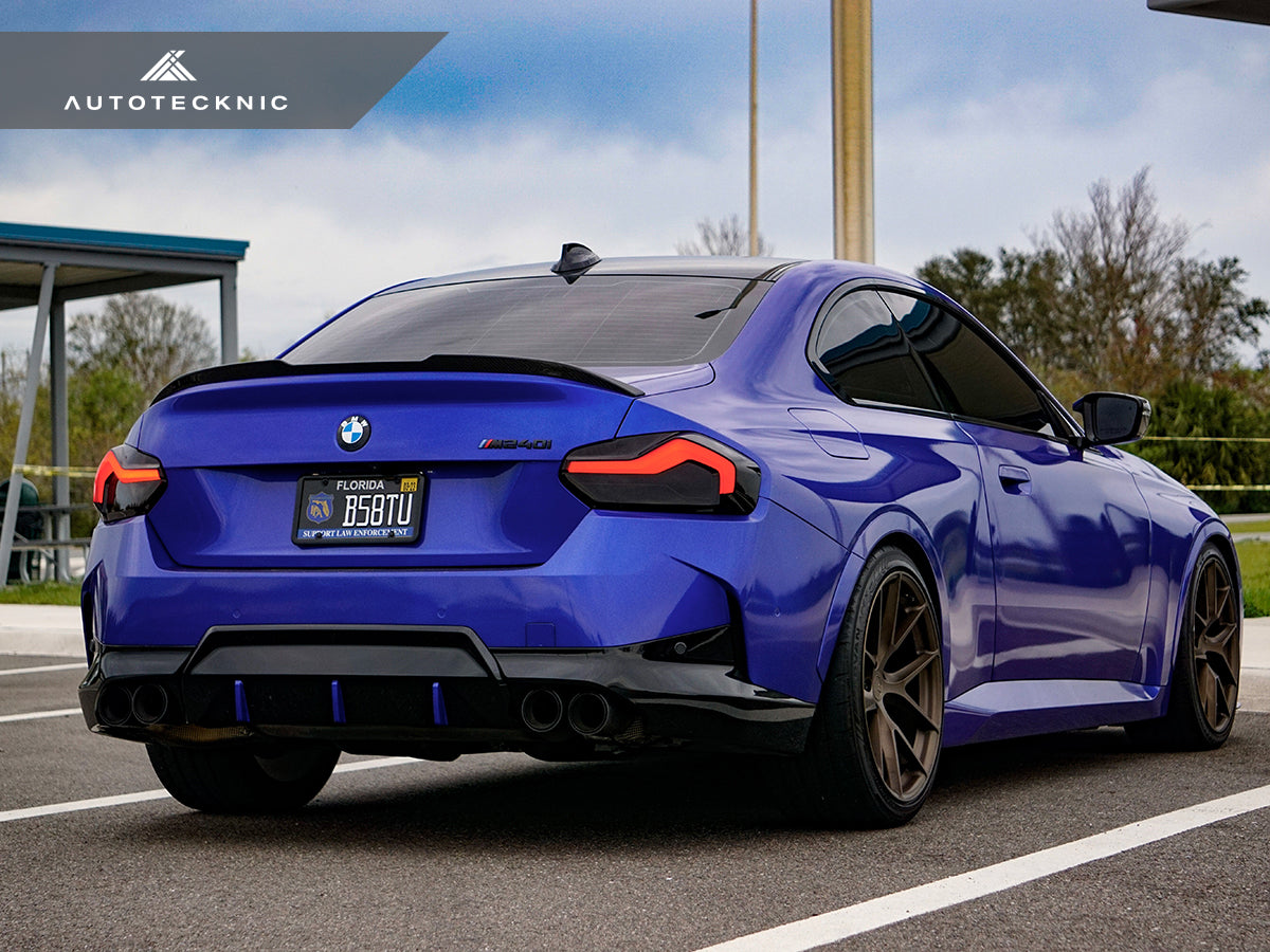 AutoTecknic Dry Carbon Versus Trunk Spoiler - BMW G42 2-Series