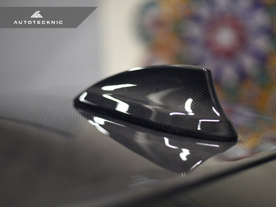 AutoTecknic Dry Carbon Roof Antenna Cover - BMW F22 2-Series | F30 3-Series | F32 4-Series | F87 M2 | F80 M3 | F82 M4