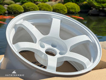 Load image into Gallery viewer, Volk Racing TE37 Saga SL 18x9.5 5x114.3 +22 Dash White (Set of 4)