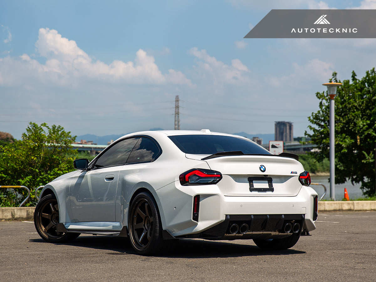 AutoTecknic Dry Carbon Rear Splitter Set - BMW G87 M2