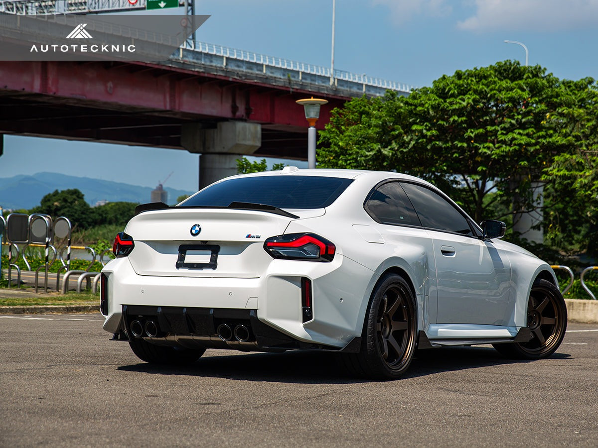 AutoTecknic Dry Carbon Side Skirt Extension Set V2 - BMW G87 M2