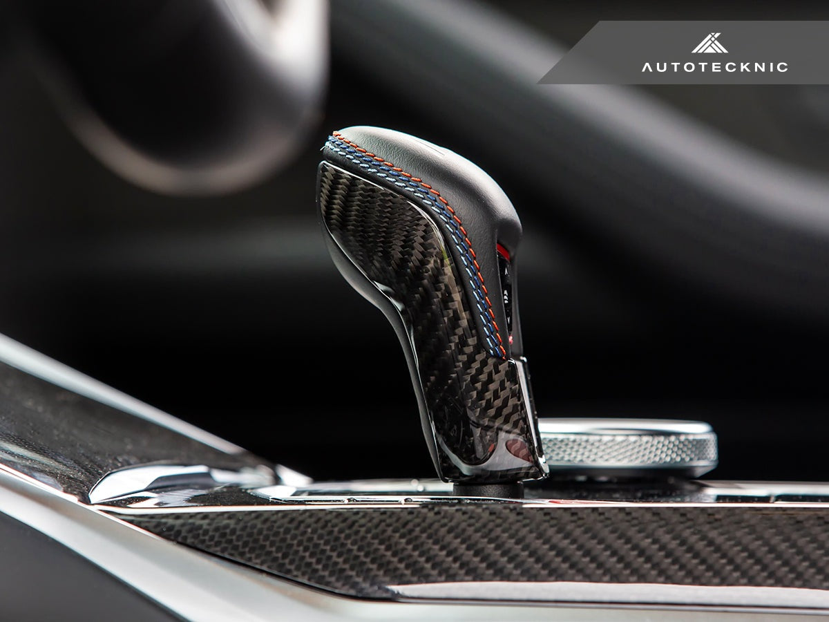 AutoTecknic Dry Carbon Gear Selector Cover - BMW G09 XM