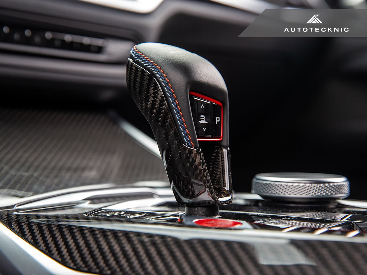 AutoTecknic Dry Carbon Gear Selector Cover - BMW G09 XM