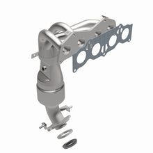 Load image into Gallery viewer, MagnaFlow Direct Fit Catalytic Converter 04-06 Toyota Highlander 2.4L - 51859