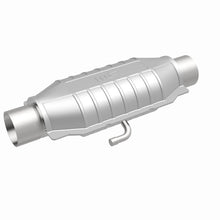 Load image into Gallery viewer, MagnaFlow Universal Catalytic Converter 2.5 inch T2 Rear - 334016