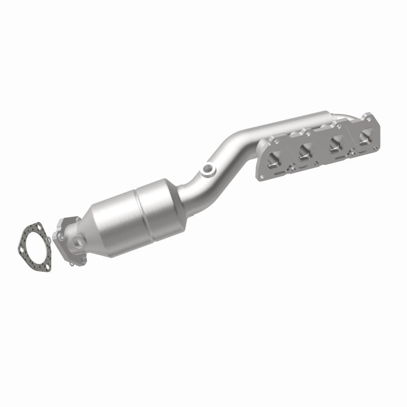 MagnaFlow Direct Fit Catalytic Converter 02-04 VW Passat 4.0L - 51197