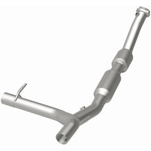 Load image into Gallery viewer, MagnaFlow 02-03 Ford F-150 5.4L Direct Fit Converter - 4583412