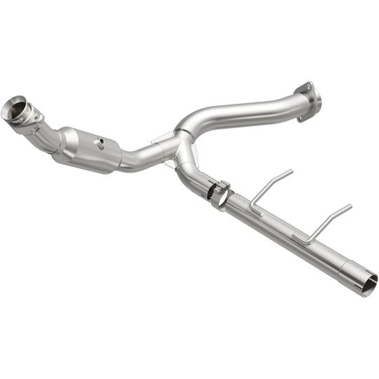 MagnaFlow Direct Fit Catalytic Converter 2007-2008 Ford Expedition/Navigator V8-5.4L - 5451500