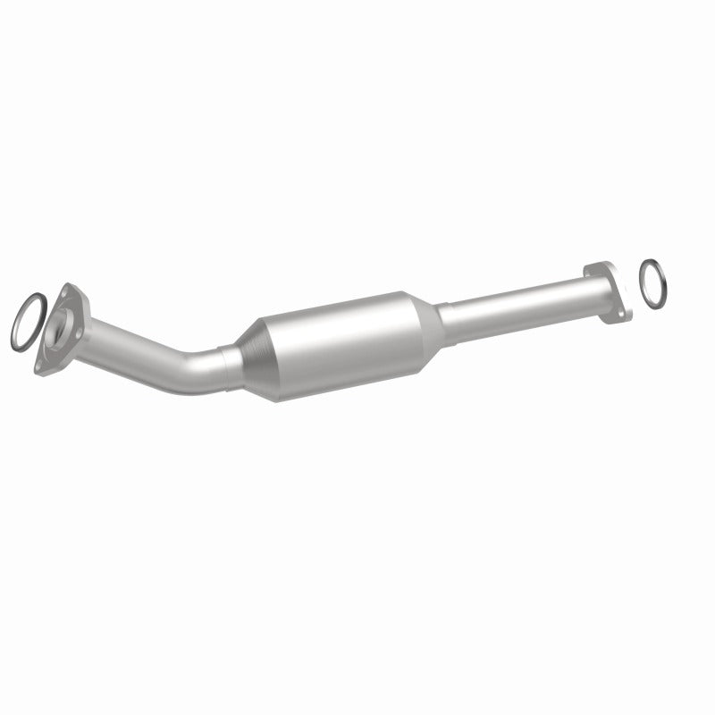 MagnaFlow Direct Fit Catalytic Converter OEM 2003-2004 Toyota Tundra Underbody - 28.75in Length - 4551406