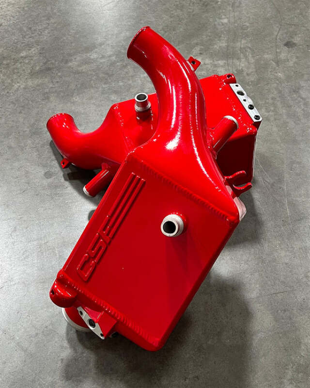 CSF 2025+ BMW G90 M5 / G99 M5 Touring Charge Air Cooler - Bengal Red Gloss - 8351BRG