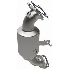 Load image into Gallery viewer, MagnaFlow 14-17 ProMaster 1500 V6 3.6 OEM Manifold Direct Fit Converter - 22-192