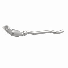 Load image into Gallery viewer, MagnaFlow Direct Fit Catalytic Converter 06-14 Chrysler 300 5.7L - 5561585