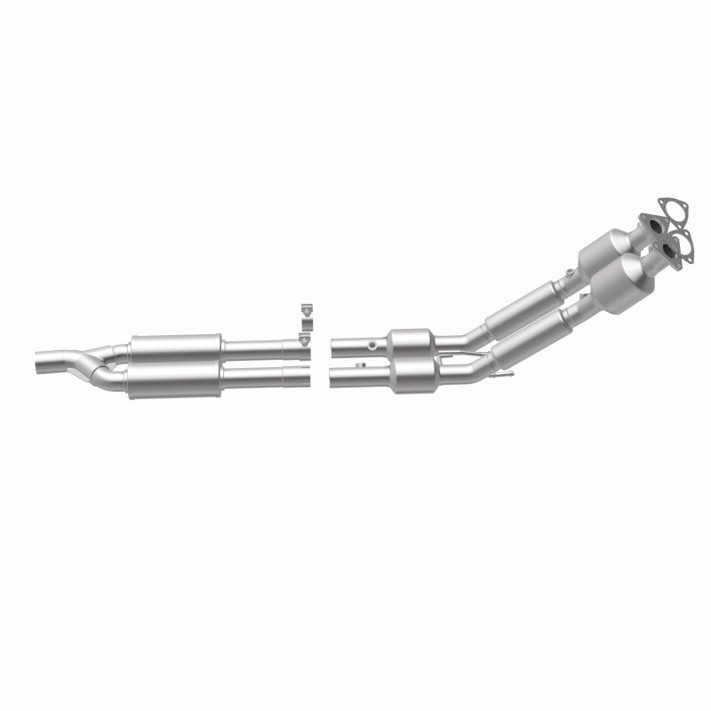 MagnaFlow 06-08 Volkswagen Passat 3.6L Direct Fit Converter - 5411799