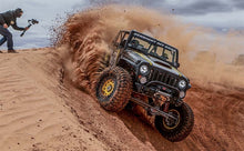 Load image into Gallery viewer, MagnaFlow Sys C/B 05-10 Tacoma EC/CC 2.7/4.0 - 17115