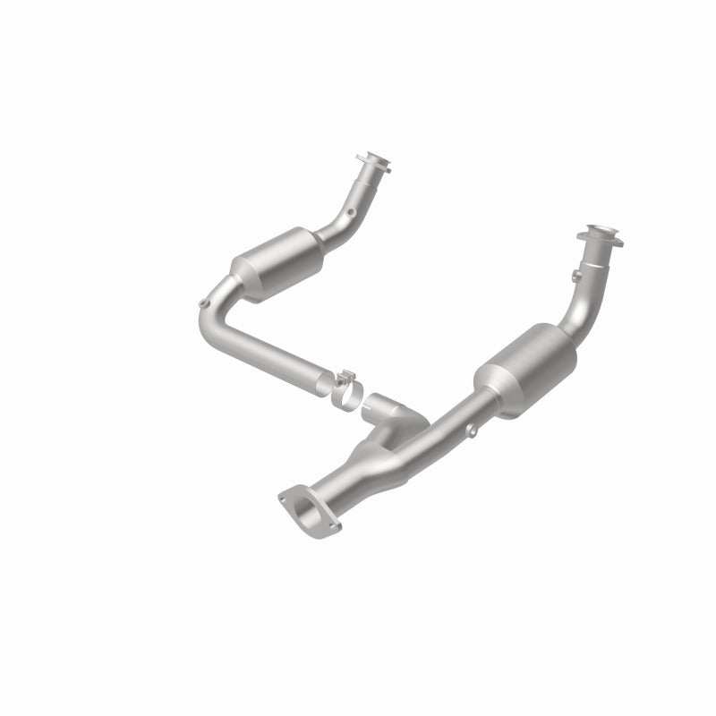 MagnaFlow 2000 Cadillac Escalade 5.7L Direct Fit Converter - 4451420