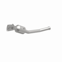 Load image into Gallery viewer, MagnaFlow 13-17 Jeep Grand Cherokee 3.6L Direct Fit Converter - 5551251