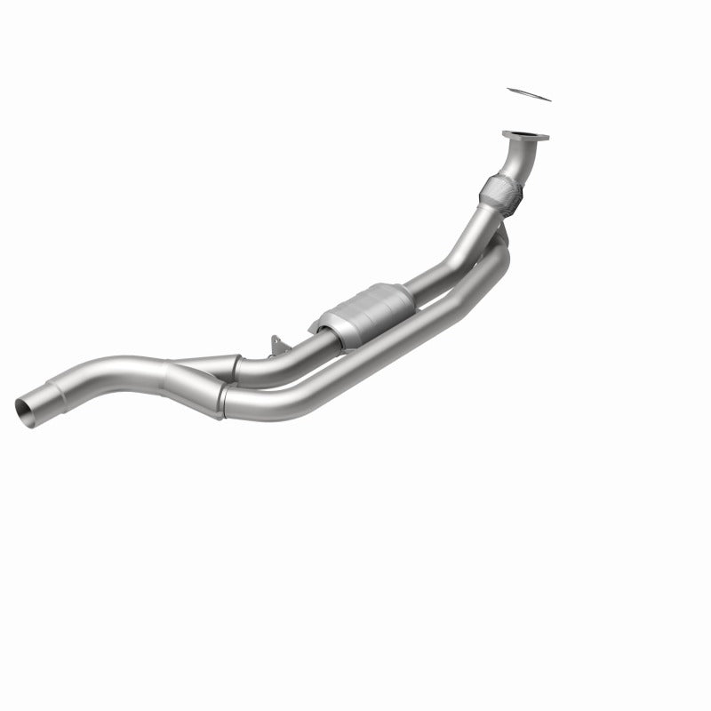 MagnaFlow Direct Fit Catalytic Converter 96-97 Camaro 5.7L P/S - 23518