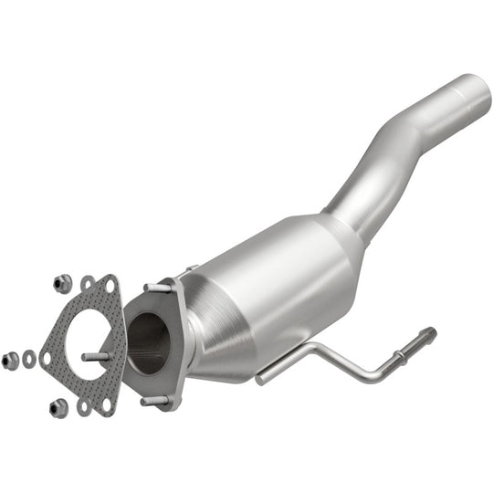 MagnaFlow Direct Fit Catalytic Converter 04-06 Porsche Cayenne 3.2L - 51979