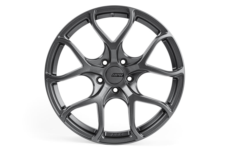 APR A01 Flow Formed 18x8.5 / 5x112 / ET45 / 66.5mm Bore / Gunmetal Grey Wheel - WHL00016
