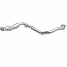 Load image into Gallery viewer, MagnaFlow 14-16 LR4 V6 3 OEM Underbody Direct Fit Converter - 21-716