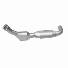 Load image into Gallery viewer, MagnaFlow Direct Fit Catalytic Converter 01 Ford Trucks 4.6L - 447121