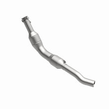 Load image into Gallery viewer, MagnaFlow Direct Fit Catalytic Converter 05-08 LR3/RR Sport Driver Side - 93687