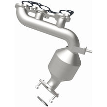 Load image into Gallery viewer, MagnaFlow Direct Fit Catalytic Converter 04-06 Toyota Sienna 3.3L - 49837