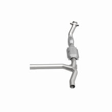 Load image into Gallery viewer, MagnaFlow Direct Fit Catalytic Converter 00-01 Ford F-150 4.6L 2wd - 93153
