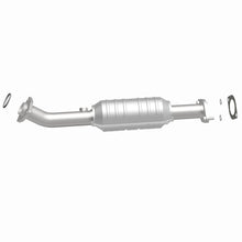 Load image into Gallery viewer, MagnaFlow Direct Fit Catalytic Converter 98-00 Niss Pathfinder 3.3L - 24748