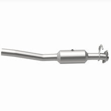 Load image into Gallery viewer, MagnaFlow 16-19 Ford F-53 V10 6.8L Underbody Direct-Fit Catalytic Converter - 280447