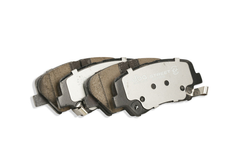 DBA 17-20 Hyundai Elantra (w/280mm Front Rotor) 2.0L Front SSEV Street Series Brake Pads - DB2443SSEV